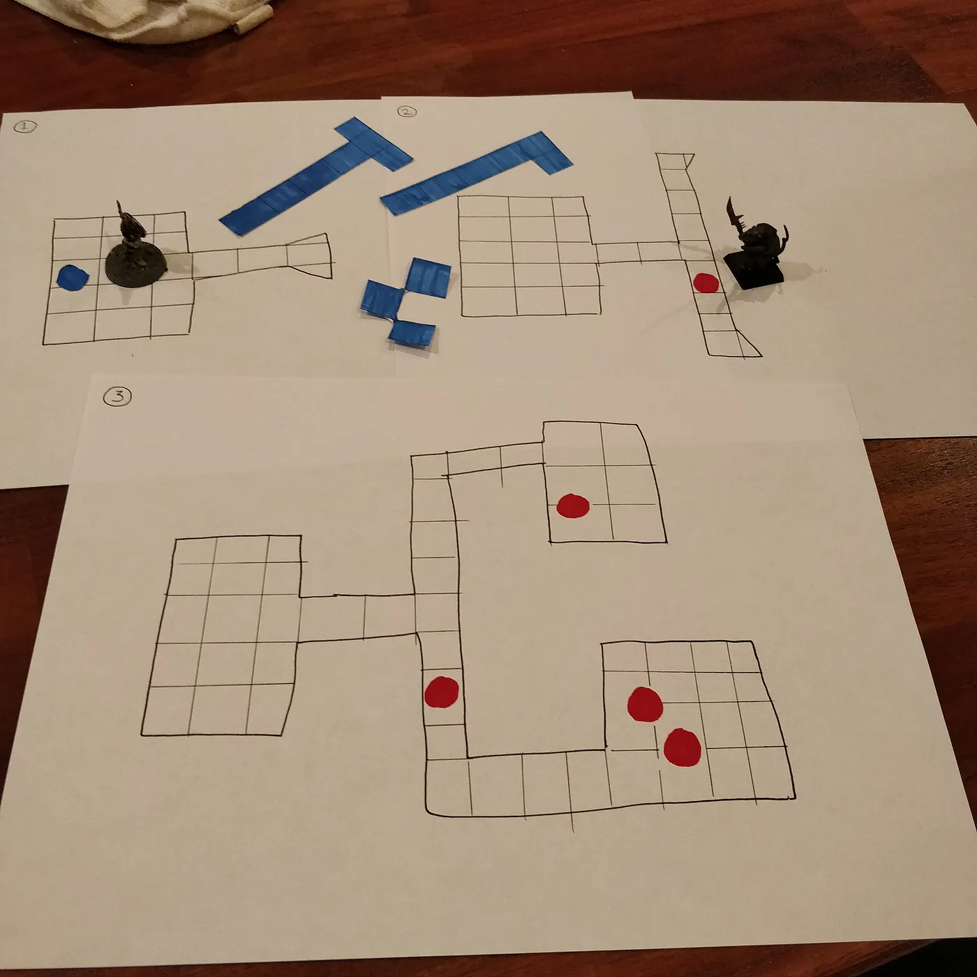 Dungeon exploration screens & range markers